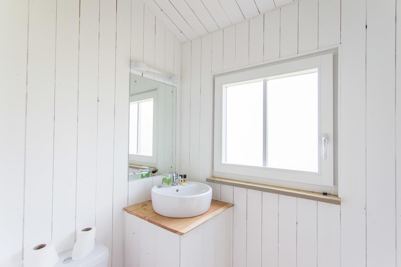 The Holford Arms Chalets And Glamping Hotell Didmarton Eksteriør bilde